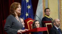 Armengol insta a proteger la Constitución y no «bajar la guardia»: «No nos creamos a salvo»