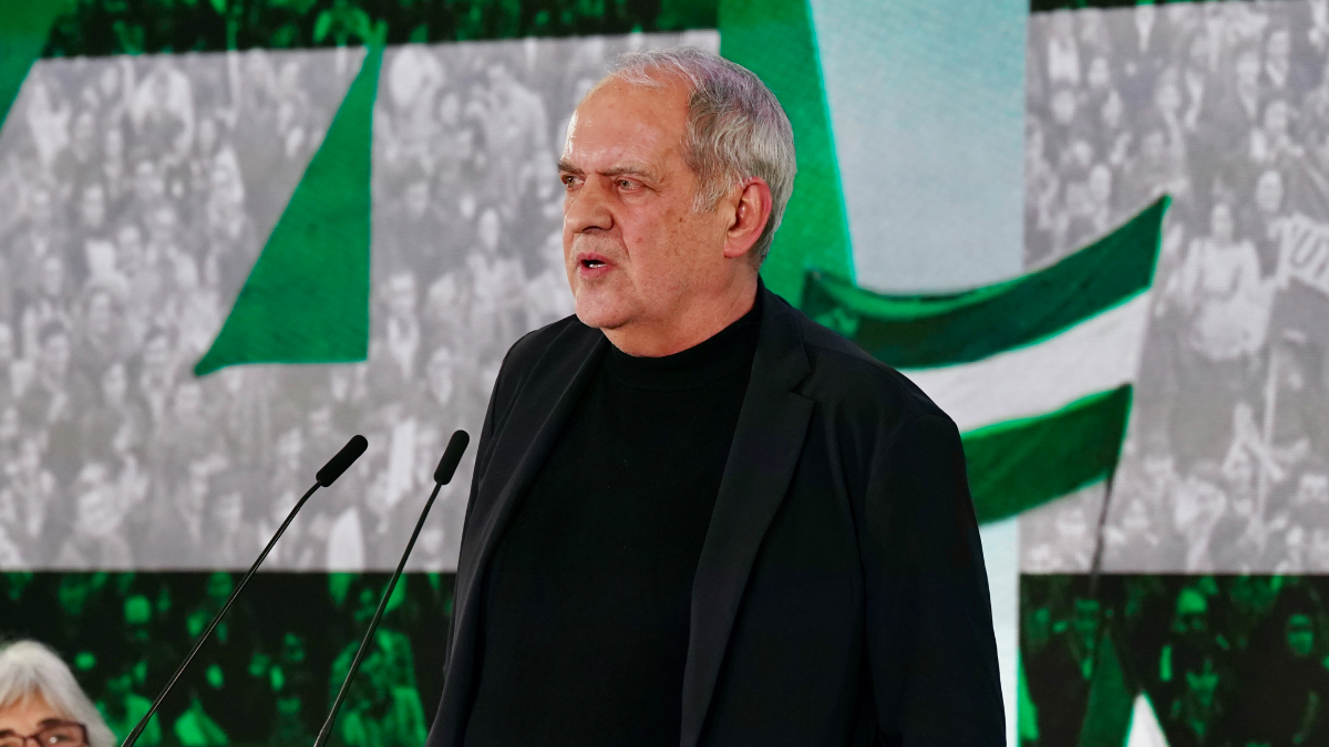 Javier Aroca, más allá de la televisión: se divorció de una Miss, varios hijos y su cita con Àngels Barceló