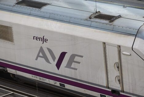 Interrumpida la Alta Velocidad entre Málaga y Antequera por un desprendimiento de tierras