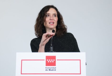 Ayuso pide que Hacienda abra una investigación a Zapatero «como es debido»