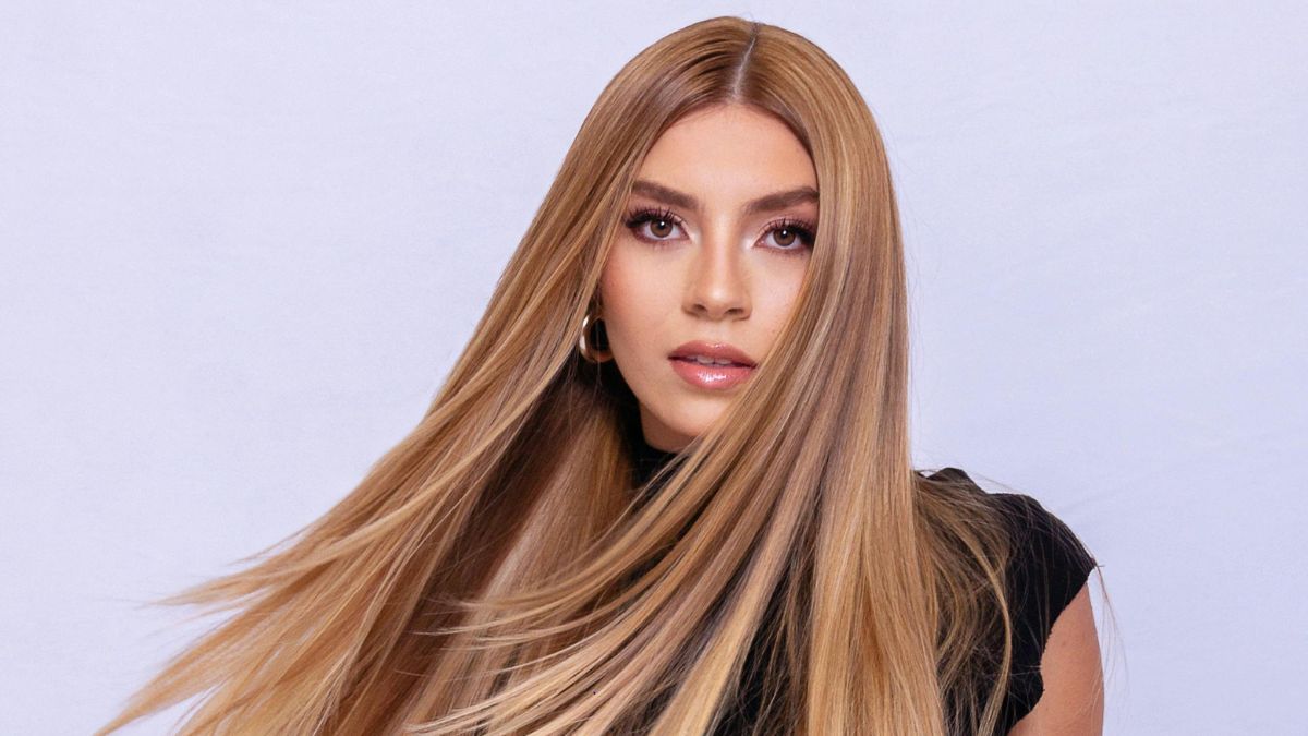 Marta Garrido, farmacéutica, sobre el ácido glicólico para pelo fino: «Ayuda a eliminar células muertas y el exceso de sebo»