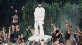 Bad Bunny protagoniza el descanso de la Super Bowl con un mensaje de unidad en las Américas