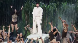 Los millones de dólares que explican el pique entre Bad Bunny y Trump