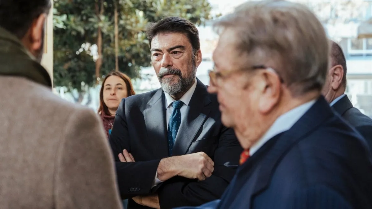 La izquierda en Alicante registra una petición de dimisión del alcalde por las viviendas públicas