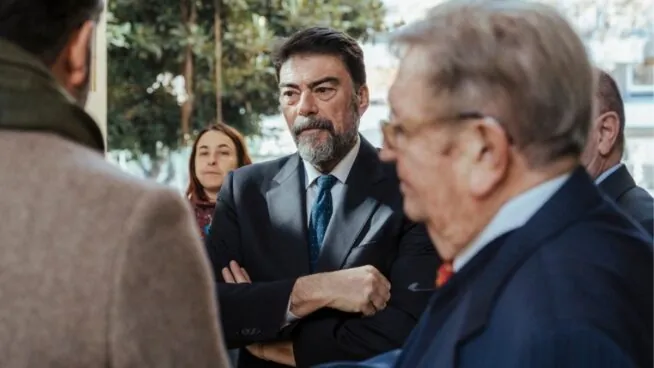 El alcalde de Alicante dice ser víctima de «una cacería» por las viviendas públicas