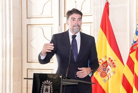 El alcalde de Alicante descarta dimitir tras la polémica de las viviendas: «Estoy en trabajar»
