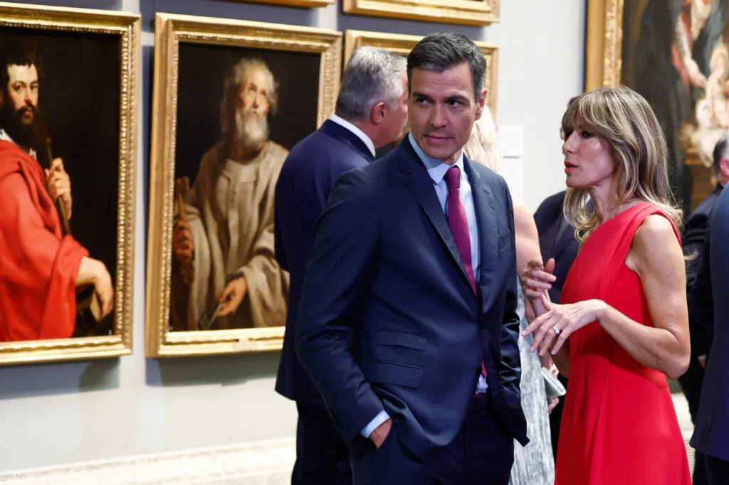 begoña gomez ejercicio brazos