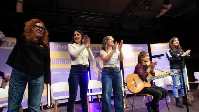 Podemos busca a los «desencantados» del PSOE y se presenta como la izquierda valiente