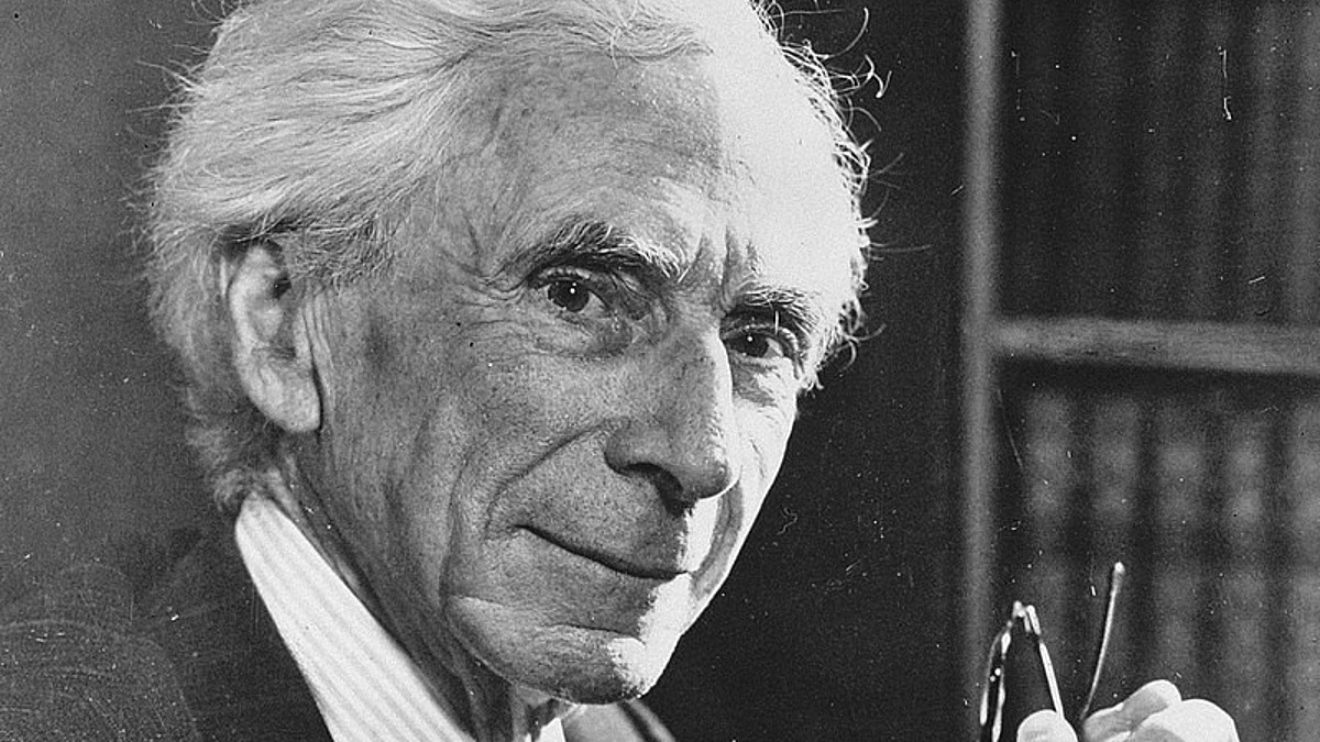 Bertrand Russell, filósofo, ya desveló el secreto de la felicidad a sus 57 años: «Que tus intereses sean amplios y que sepas aburrirte»