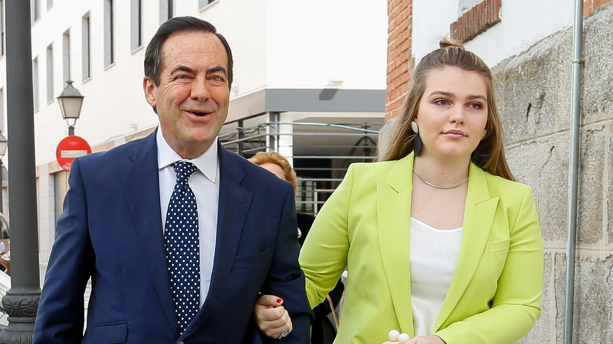 Sofía, la única hija de Bono que no aparece en sus empresas familiares: fue adoptada en Chile en 2001