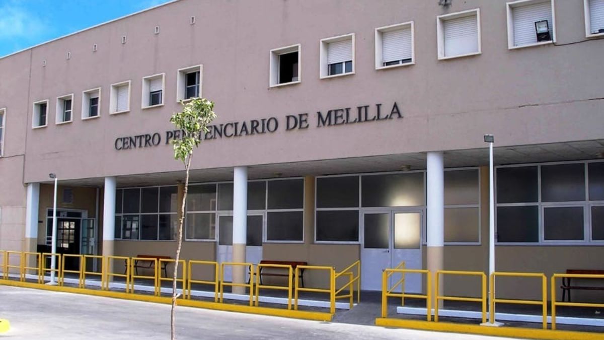 Un grupo de cinco presos intenta amotinarse en la cárcel de Melilla