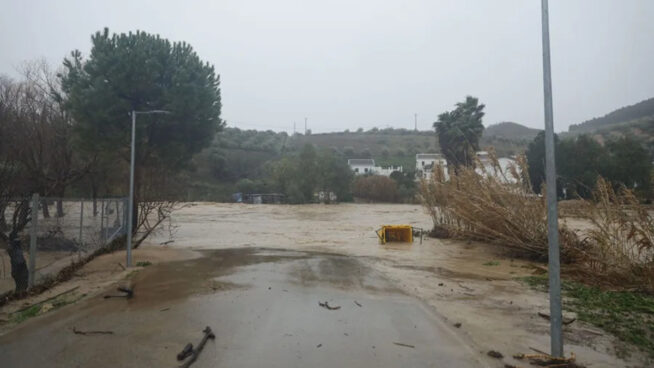 El temporal genera 350 incidencias en carreteras andaluzas: 500 millones en daños