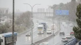 El temporal de nieve afecta a 73 carreteras y la lluvia provoca el corte de 38 vías secundarias