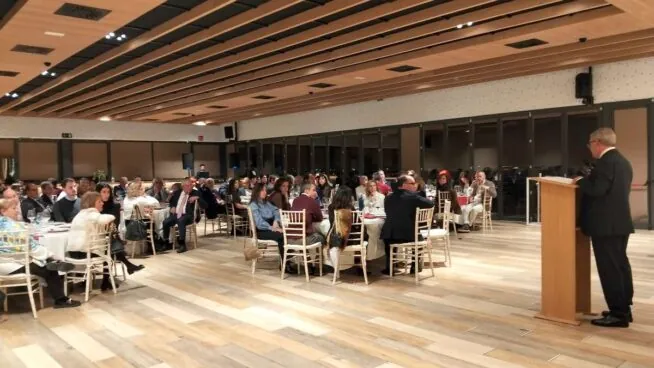 Dentistas de León reclaman un aumento de prestaciones públicas para los más vulnerables