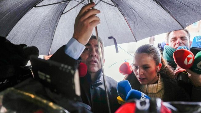 Cerdán confirma al juez que Leire Díez tenía audios de las saunas del suegro de Sánchez