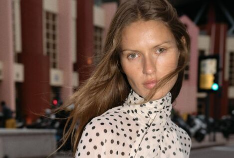 Ni 'animal print' ni cuadros: cinco blusas de Zara de lunares que serán tendencia esta primavera y con las que podrás crear 'looks' de oficina