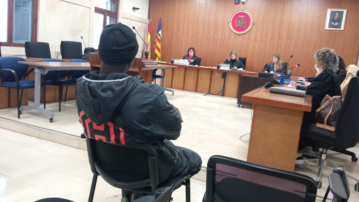 Condenado a dos años de cárcel por violar a una niña de 14 años en Palma