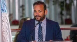 Dimite el alcalde socialista de La Algaba (Sevilla), denunciado por acoso a un menor