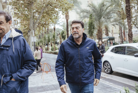 La crisis de las viviendas públicas en Alicante se agrava con la venta y alquiler de garajes