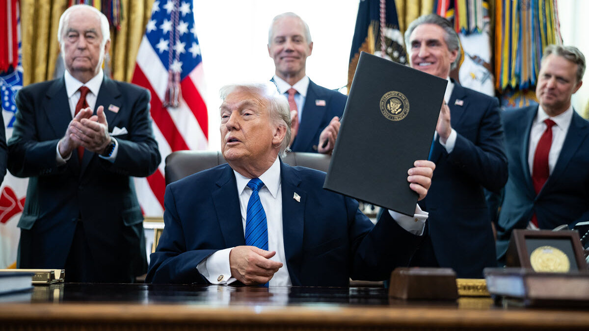 Trump termina enero con su peor índice de aprobación desde que volvió al poder