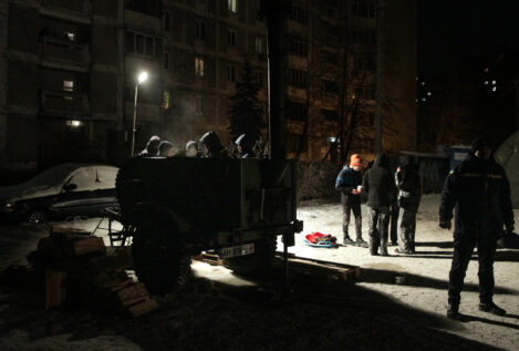 Rusia lanza un ataque masivo contra el corazón de la red eléctrica ucraniana