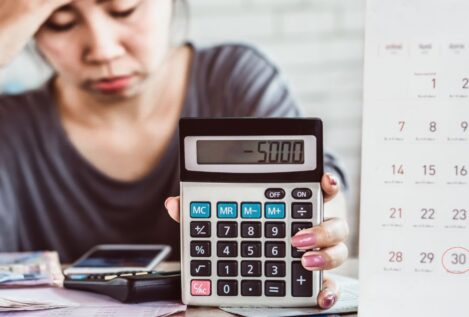 Cuidado al comprar casa: la Ley de Propiedad Horizontal te obliga a pagar las deudas del dueño anterior (y hasta de los tres años previos)