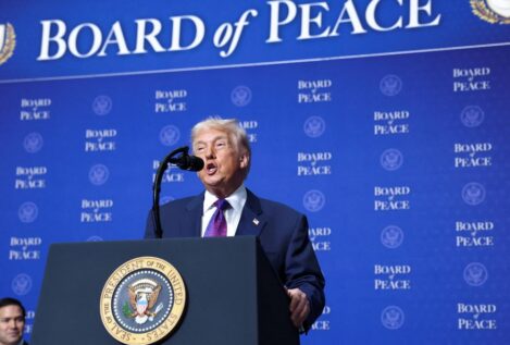 Trump afirma que habrá «claridad» sobre Irán en «los próximos diez días»