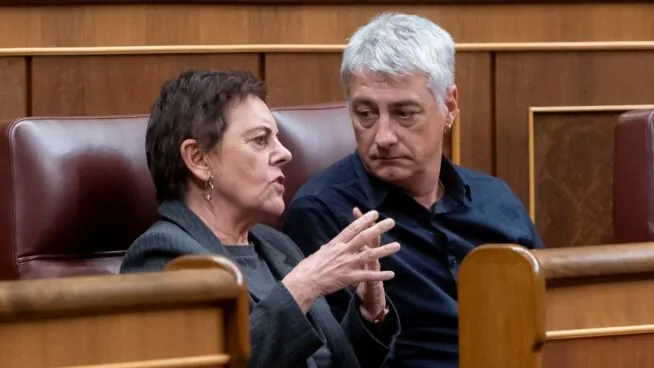 EH Bildu rechaza la entrada en prisión de dos etarras por volver «a escenarios pasados»