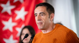 Emilio Delgado, el nuevo adalid de la izquierda que vive en Móstoles: su sueldo, una novia de Soria y un hijo 'otaku'