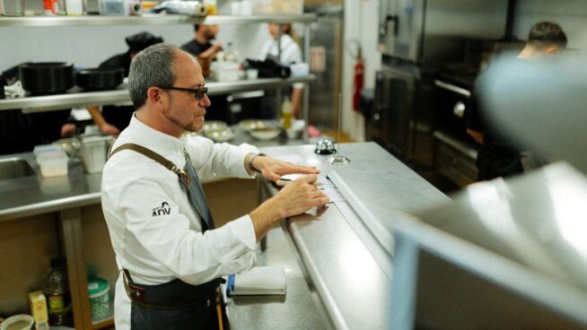 El chef Enrique Pérez viaja hasta Grandvalira para presentar su menú ‘Tierra y Sal’
