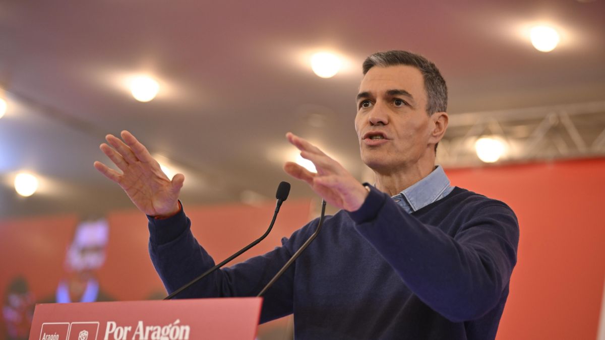 FAES acusa a Sánchez de recurrir a Vox para dividir a España y mantenerse en el poder