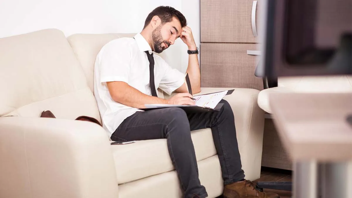 Luis Miguel Real, psicólogo, habla alto y claro sobre alcanzar la felicidad: «Nos han vendido la idea de que es solo cuestión de actitud»