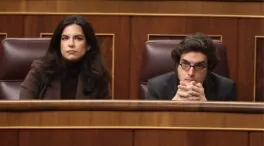 Figaredo evita explicar por qué pidió el voto telemático por paternidad y se fue a dar un mitin