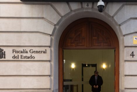 La Fiscalía pide a Igualdad el bloqueo en España de webs extranjeras de maternidad subrogada