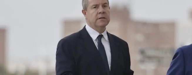 La vida de García-Page tras su divorcio: la alcaldesa socialista con la que le relacionan