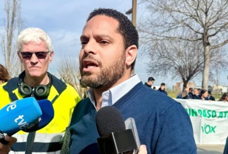 Garriga niega que Vox aprobase su presupuesto de 2025 en un chat de WhatsApp