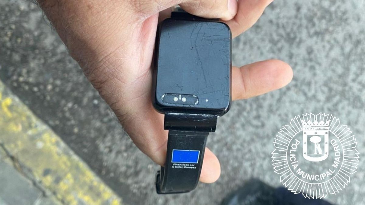 El Gobierno saca a licitación las pulseras antimaltrato con una inversión de 111 millones