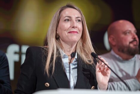 Guardiola replica a Vox que «es mínimo» lo que les separa: «Extremadura no puede esperar»