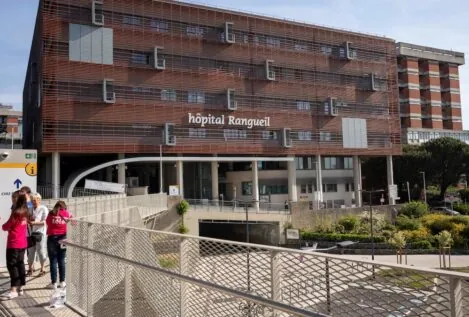 Un francés se presenta en un hospital con un obús de la I Guerra Mundial en el recto
