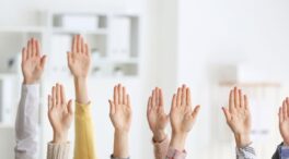 El artículo 15 de la Ley de Propiedad horizontal lo confirma: adiós al derecho a voto en las juntas si no estás al día de pagos