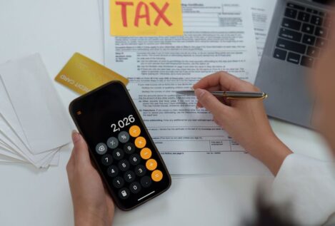 Hacienda lo confirma: si estás de alquiler en Madrid o Andalucía, puedes deducirte en la declaración de la Renta en estos casos