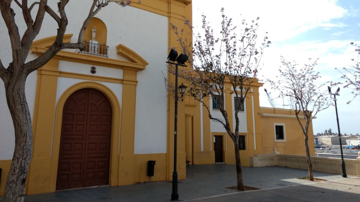 Un juzgado investiga a la persona que defecó en una iglesia de Almería