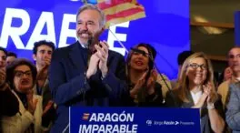 El PP pierde dos escaños en Aragón, no logra desmarcarse de Vox y tensiona los pactos