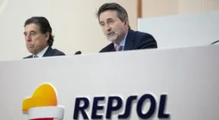 El Gobierno se venga de Repsol por los elogios de Josu Jon Imaz a Donald Trump
