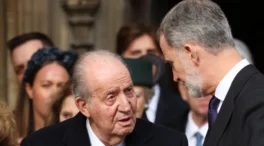 Felipe VI pide a Juan Carlos I que recupere su residencia fiscal en España en caso de volver