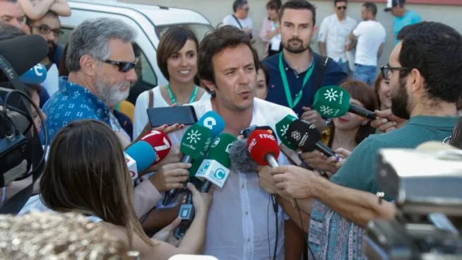 Procesan al exalcalde de Cádiz 'Kichi' por presunta prevaricación administrativa