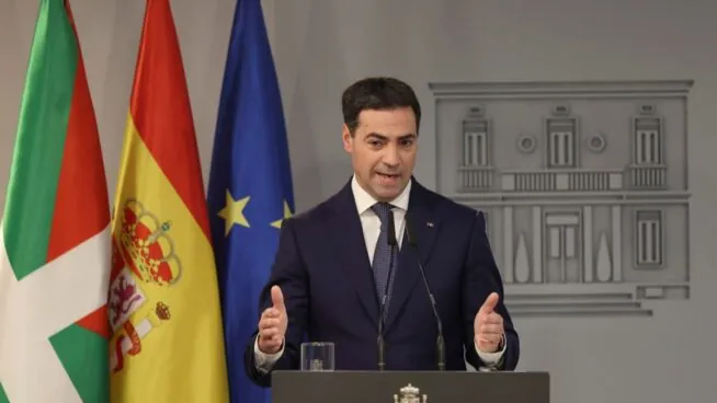 El lehendakari pide perdón por las vacunas caducadas: «Jamás debería haber ocurrido»