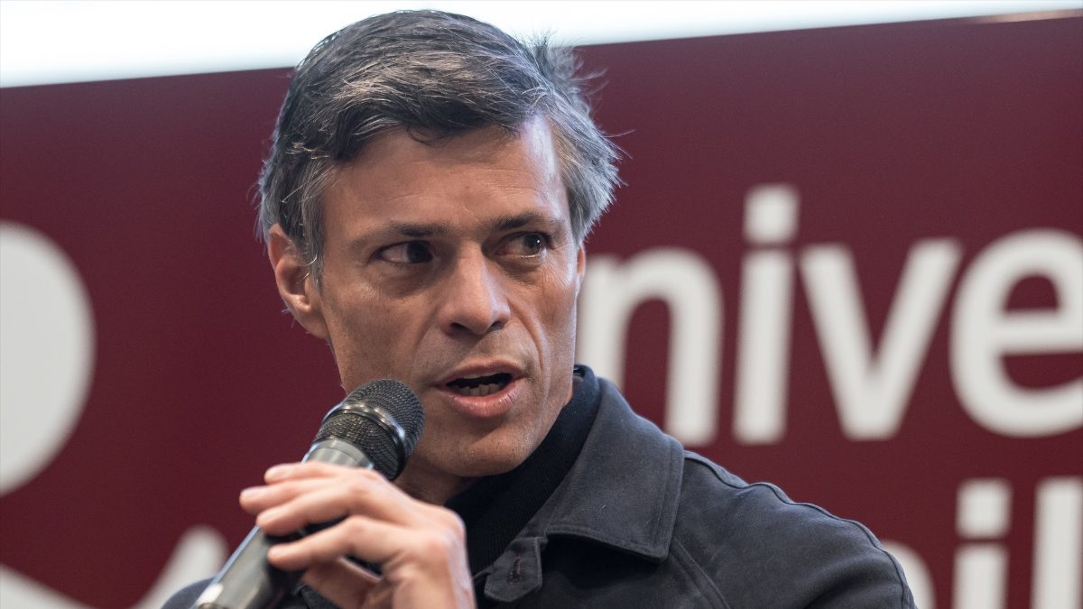 Leopoldo López apoya «conversar» con Delcy, pero alerta de los «engaños» del pasado