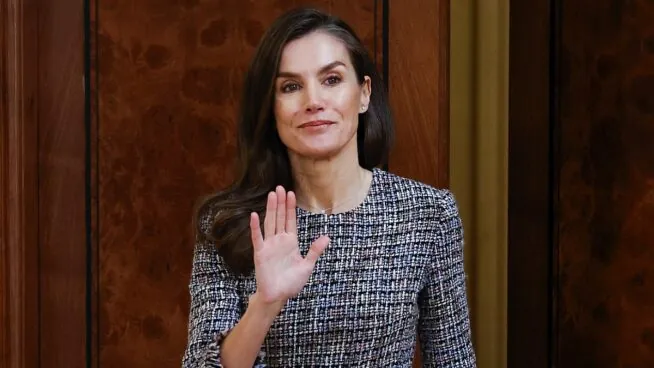¿Por qué la reina Letizia es tan criticada y 'cae tan mal'? Tres expertos dan las claves