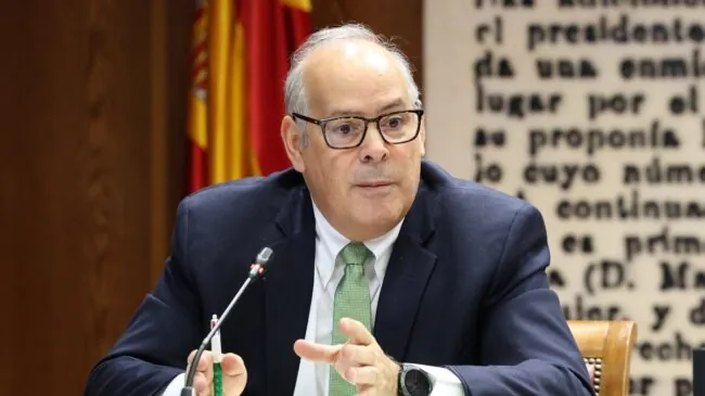 Iberdrola insta a Red Eléctrica a aportar las 8.000 conversaciones del apagón al Congreso